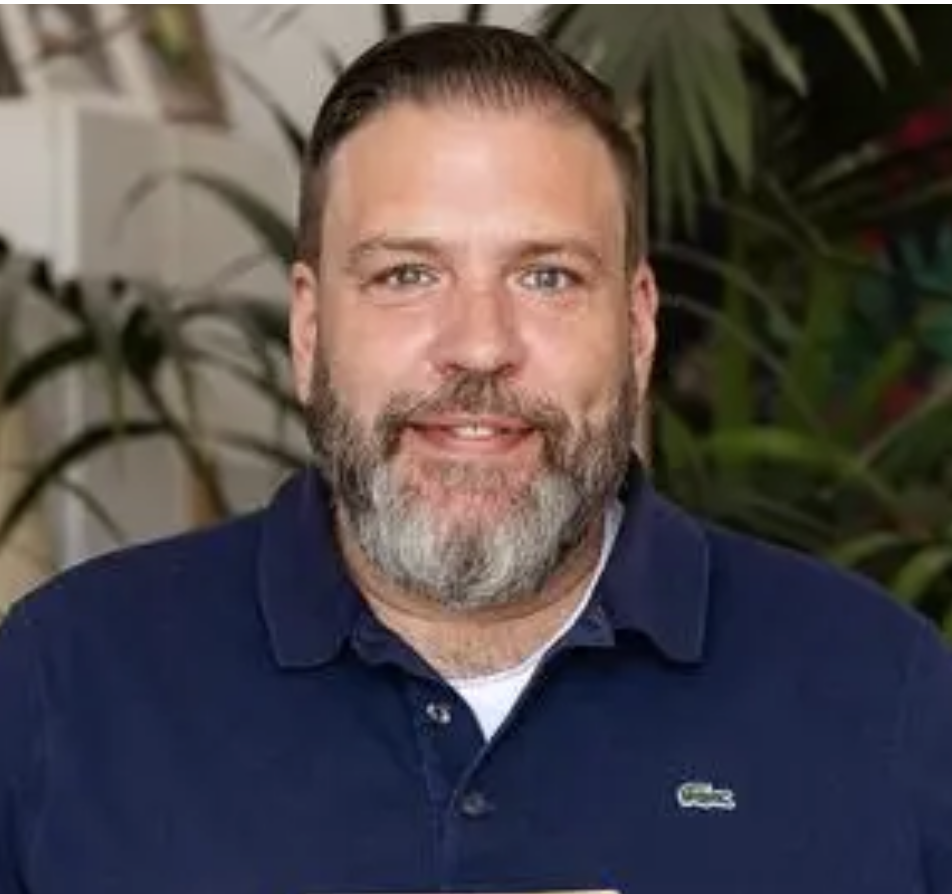 Karl Jochen Heinz – Autor und Analyst